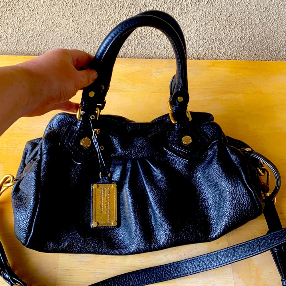 Used Marc Jacobs leather purse